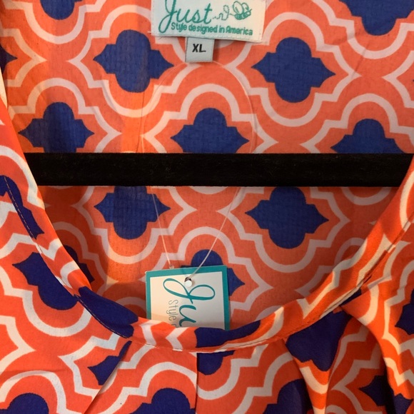 Moroccan Print Dress, Roll tab sleeves, self tie - Picture 5 of 5